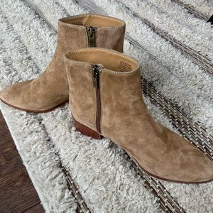 J crew ankle bootie